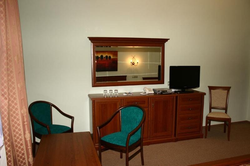 Hotel Zlaty Lev Louny Zimmer foto